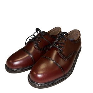 NWT Dockers Men’s Size 9.5